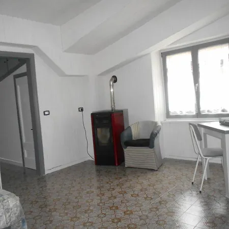L Attico Di Ale Apartamento